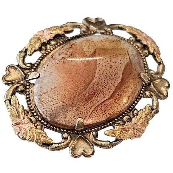 LSP Peterson Co. 1-20 12K GF Ornate Heart Floral Oval Agate Domed Cab Brooch J22 - Picture 2 of 6
